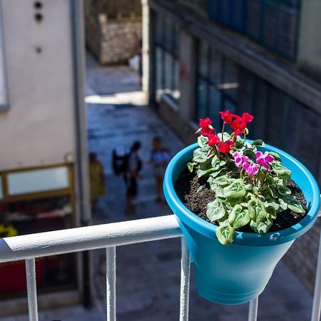 Ema 2Br Apt. In Old Town Centre ザダル エクステリア 写真