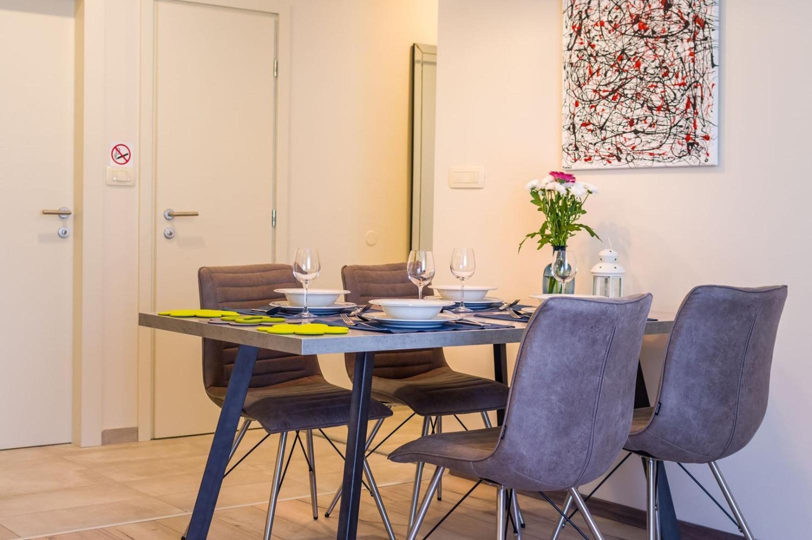 Ema 2Br Apt. In Old Town Centre ザダル エクステリア 写真
